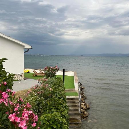 Villa Olga - Uniqe House With Private Beach Ankaran Zewnętrze zdjęcie